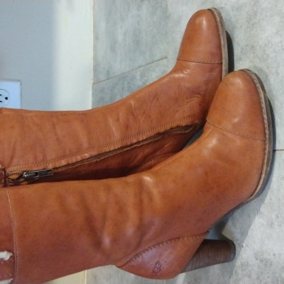 UGG BOOTS Heels - Picture 11 of 12